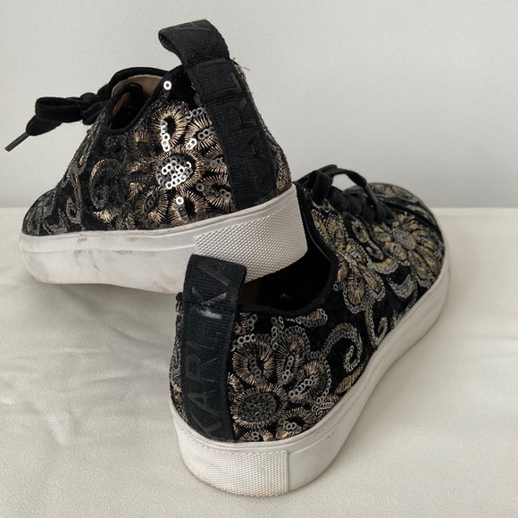 Karl Lagerfeld Paris Evron2 Sequin Sneakers - Picture 6 of 9